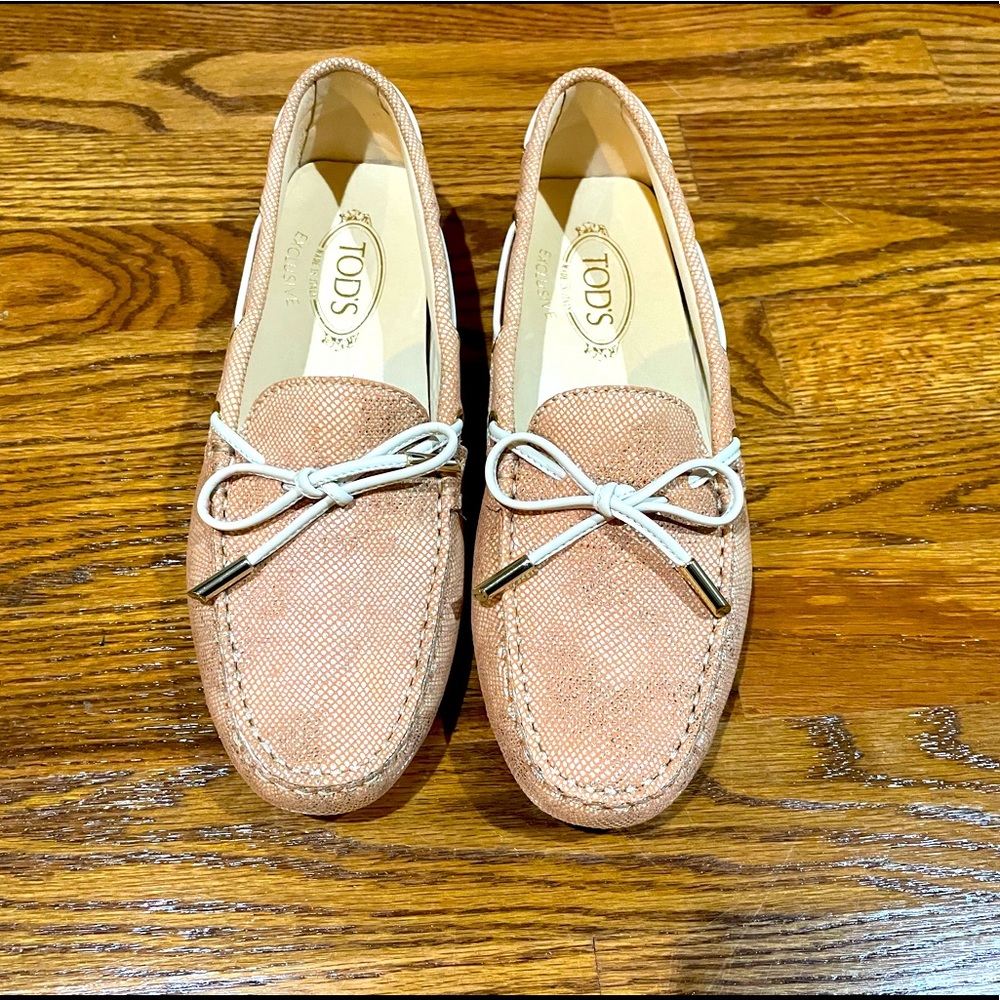 Tod’s Driving Moccasins